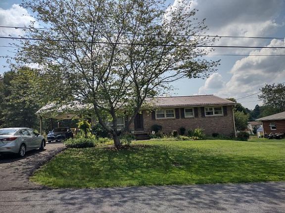 2nd image of 3809 Telstar Dr
