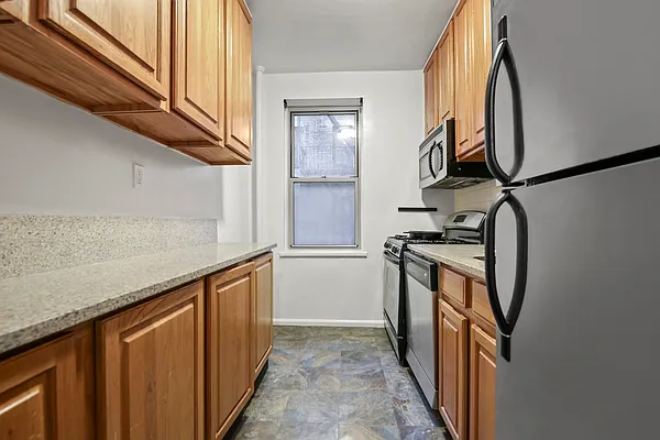 Rented by Stonehenge NYC LLC | media 1