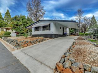 65 Primrose Ln, Grass Valley, CA 95945