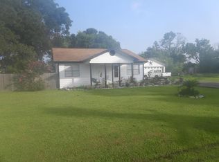 138 Chicago Ave, Nederland, TX 77627