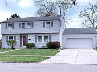 1418 Surrey Rd, Troy, OH 45373