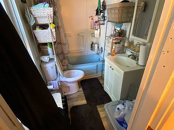 1738 Bathroom