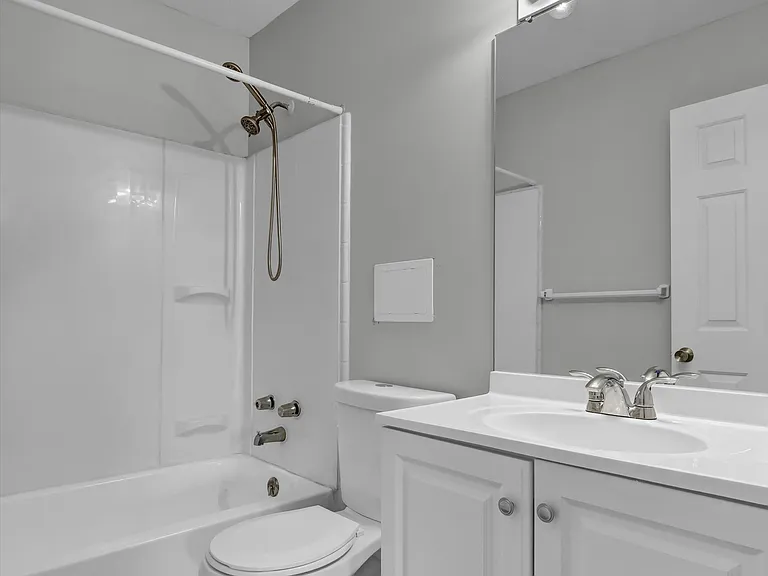 3100 Orchard Manor Cir — Photo 8