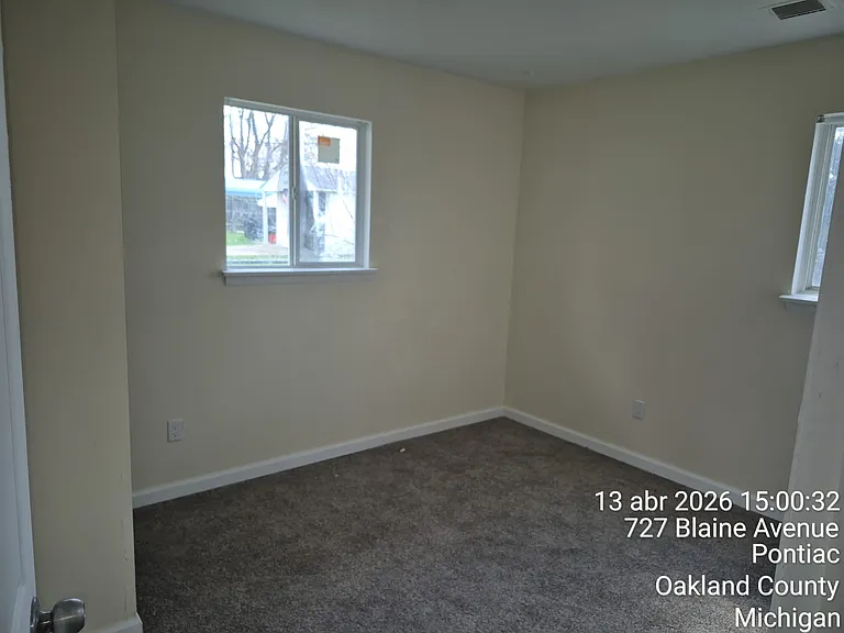 723 Blaine Ave — Photo 17
