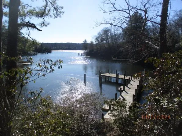 77A-74A Eagle Terrace Dr, Lancaster, VA 22503