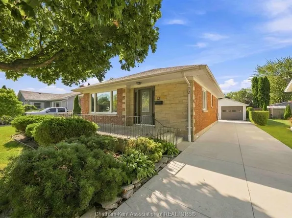 72 Phair Ave, Chatham Kent, ON N8A 2M3