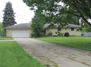 1102 Furnas Rd, Vandalia, OH 45377