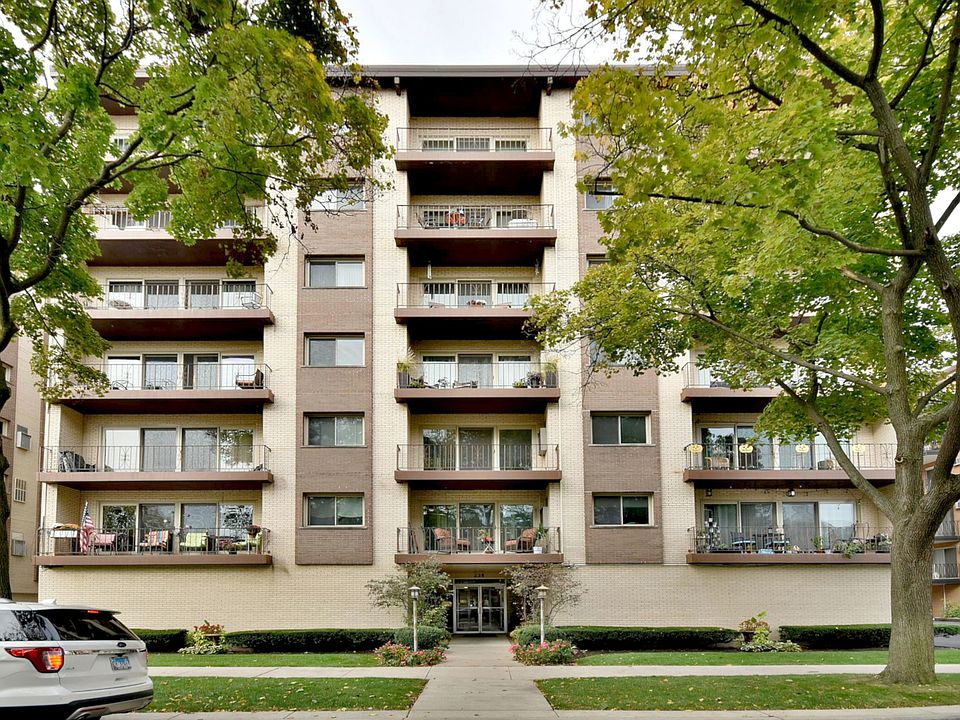 1st image of 235 Marengo Ave #2EN