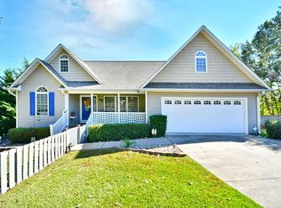 320 Beleshere Dr, Inman, SC 29349