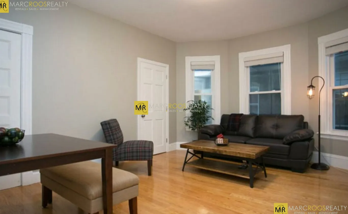 5 bed, 1500 sqft, $8,700 — Photo 1