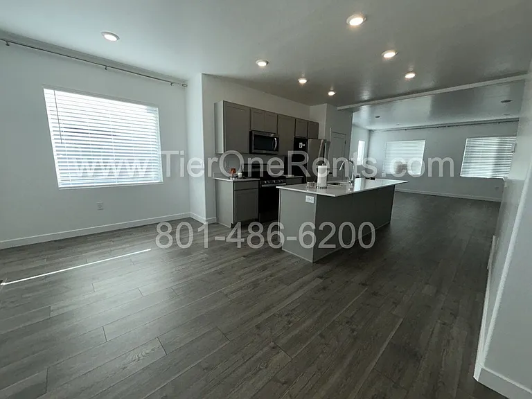 3912 N Cougar Ln — Photo 6