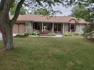 4037 Dover Ln, Bay City, MI