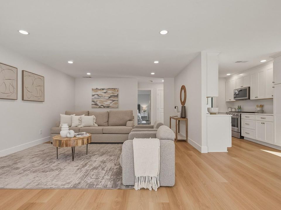 1st image of 1360 Josselyn Canyon Rd APT 43