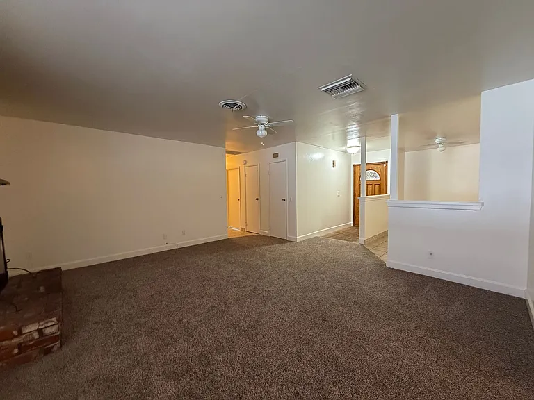 424 Oakmont Dr — Photo 26