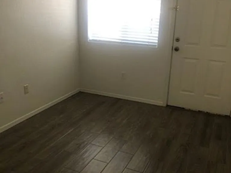 Bella Rosa Apartments — Photo 86