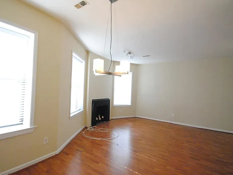 Dining/Living room