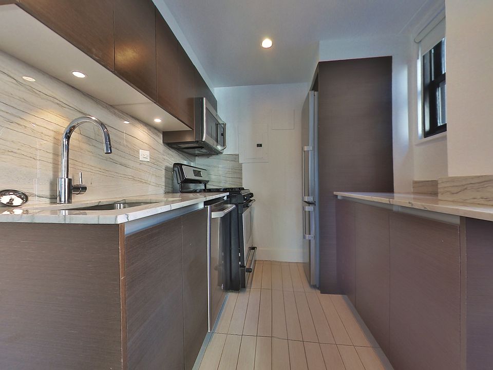 2nd image of 141 E 33rd St #9M