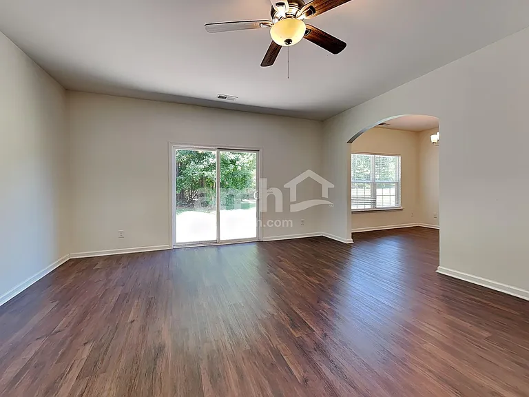 37 Sand Live Oak Dr — Photo 8