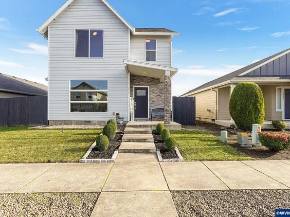 3824 Ryunkin St SE, Albany, OR 97322