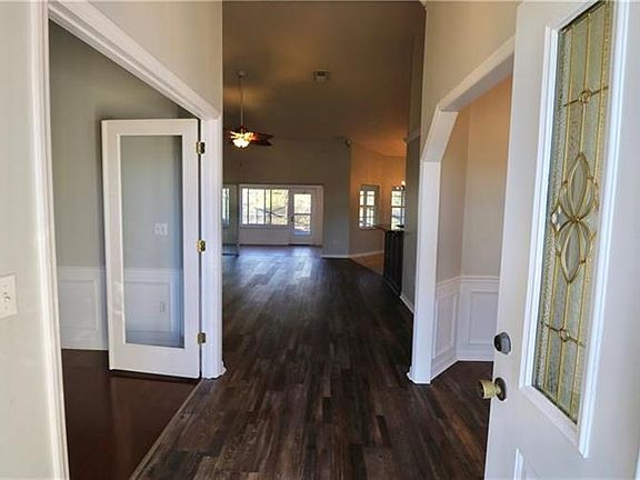 4th image of 2208 Summer Raye Ct