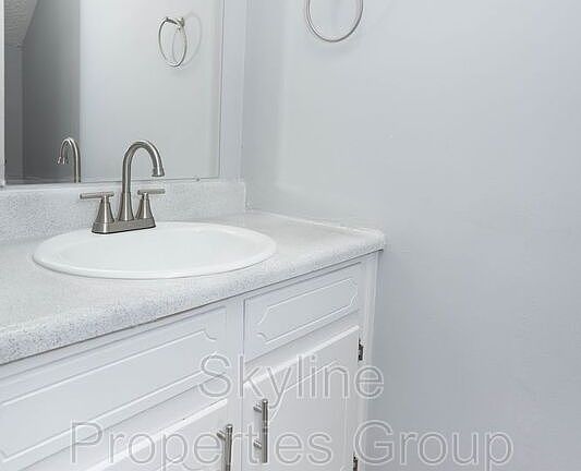 5th image of 133 Toby Springs Ln