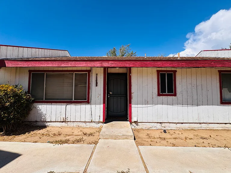 15975 Serrano Rd #2 — Photo 1