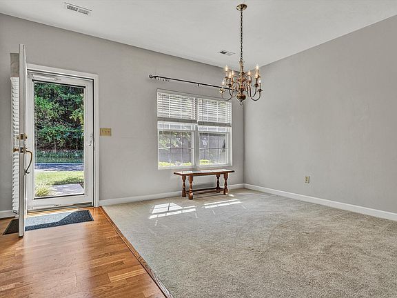 4th image of 4322 Garstview Cir