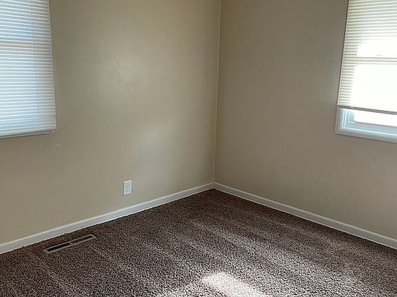 5th image of 5301 Benton St #5447
