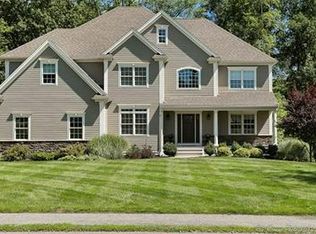 9 Butler Dr, Middleton, MA 01949