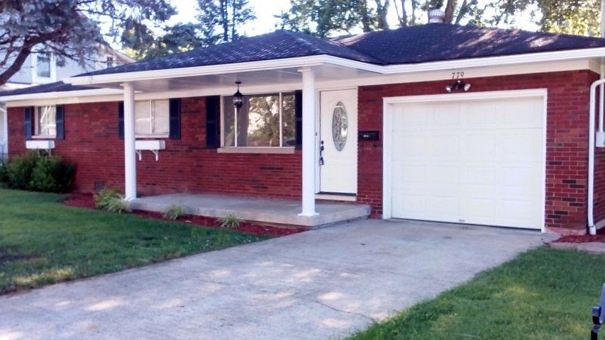 1st image of 779 High St
