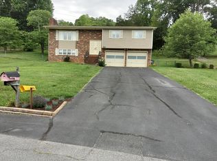 742 Greengate Rd, Kingsport, TN 37663