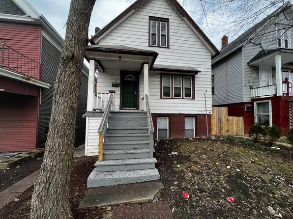 2619 South 6th ST #2619A, Milwaukee, WI 53215