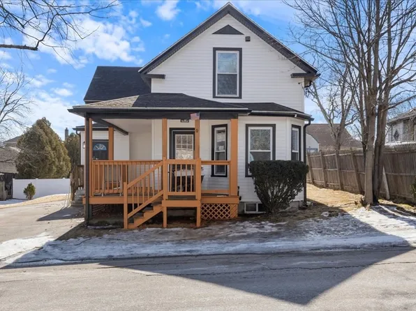 40 Suffolk St, Bellingham, MA 02019