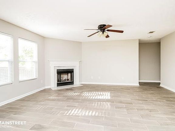 5th image of 330 Elderberry Way