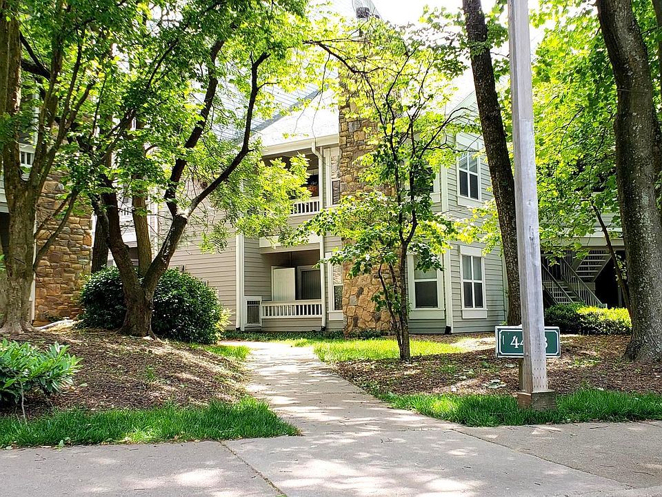 1st image of 4408 Helmsford Ln APT 104