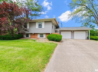 29 Iroquois St, Springfield, IL 62711