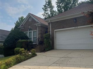 2316 Christensens Ct, Charlotte, NC 28270