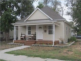 2nd image of 701 E 8th Ave