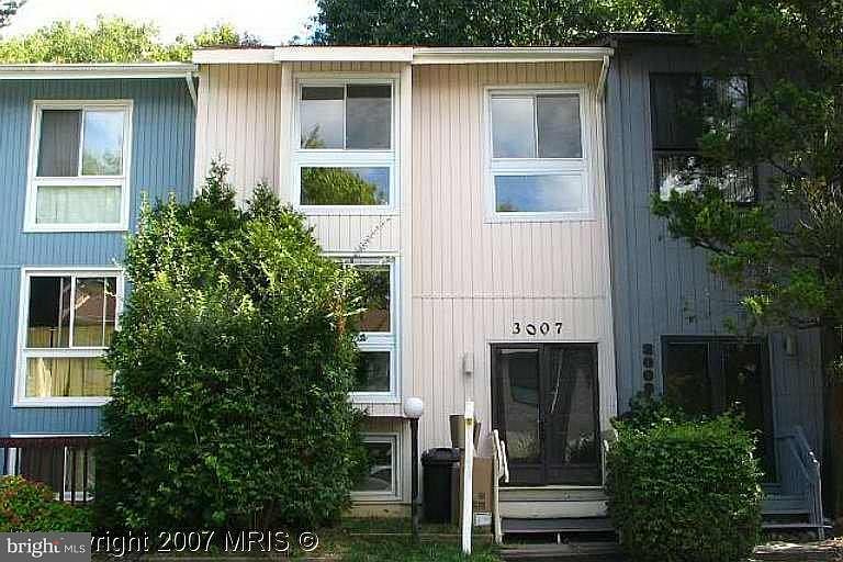 1st image of 3007 Spice Ct