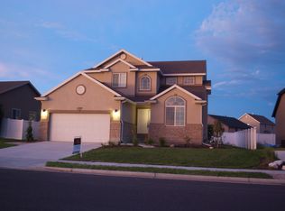 1799 S Demetro Dr, Clearfield, UT 84015