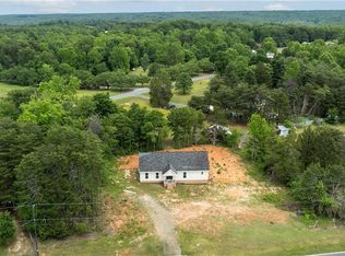 4656 Grooms Rd, Reidsville, NC 27320