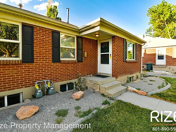 2nd image of 779 E Bryan Ave