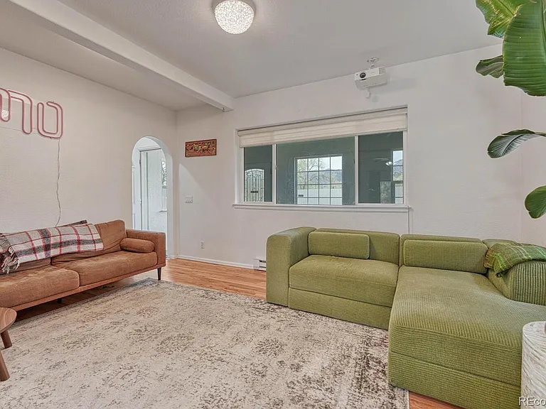 2904 W Colorado Ave — Photo 8