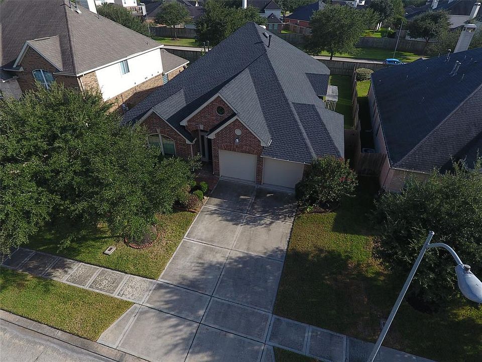 1st image of 21943 Canyonwood Park Ln