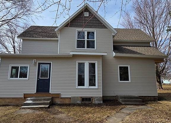 2nd image of 210 S Main St