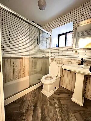 Rented by ERNY LLC | media 9