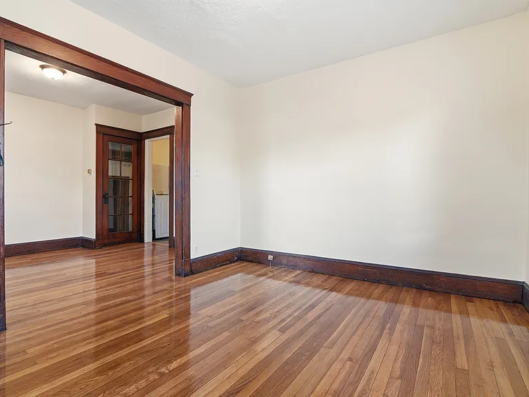 60 Raycroft St #R-1 — Photo 9