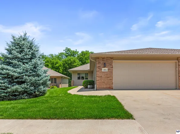 860 Southfork Rd, Blair, NE 68008