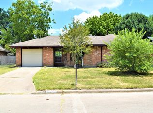 3807 Hollybrook Ln, Houston, TX 77039