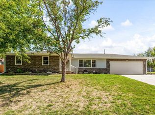 1109 N Willow St, Avoca, IA 51521